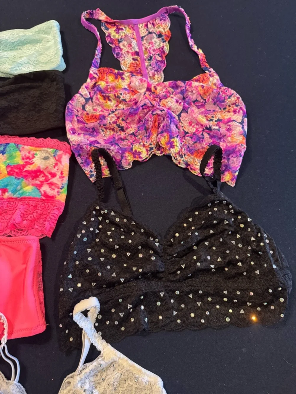 PINK Victoria's Secret Bralettes 7 sized Medium